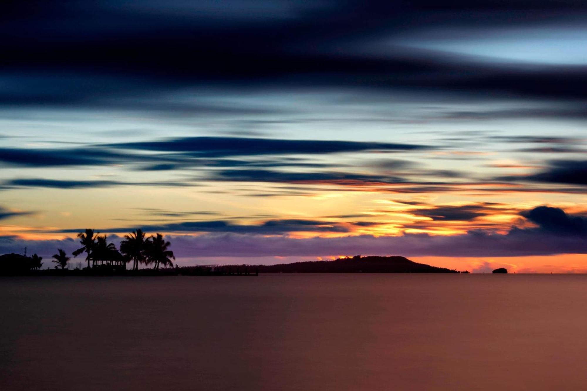 Sheraton Samoa Beach Resort Mulifanua Bagian luar foto