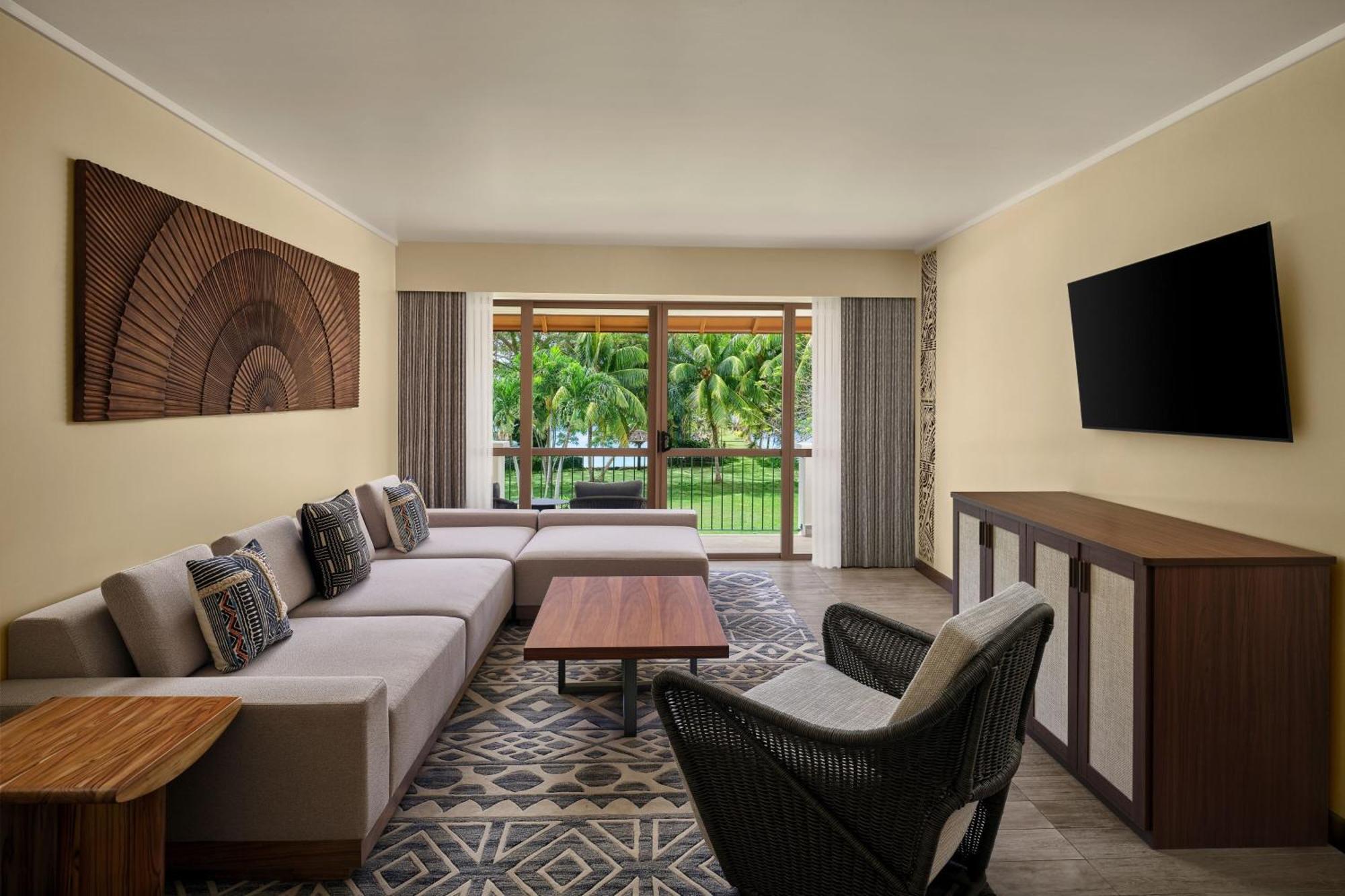 Sheraton Samoa Beach Resort Mulifanua Bagian luar foto
