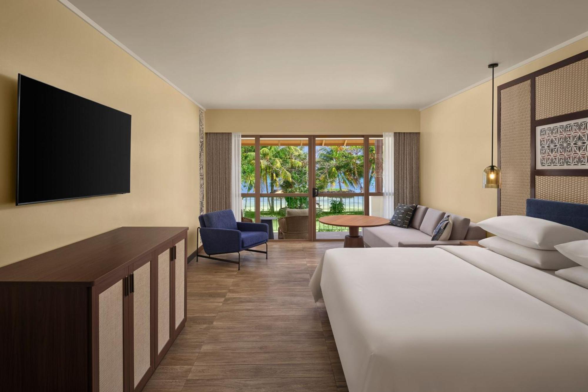Sheraton Samoa Beach Resort Mulifanua Bagian luar foto