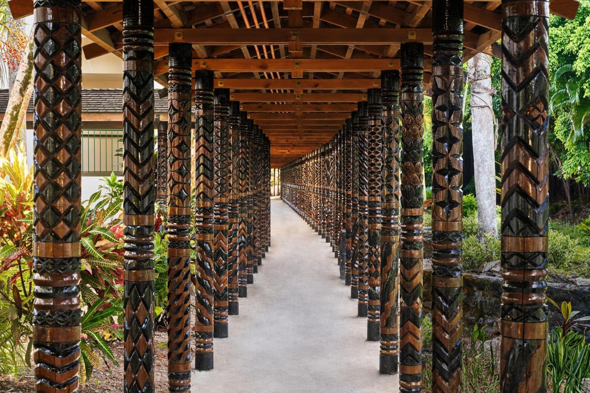 Sheraton Samoa Beach Resort Mulifanua Bagian luar foto